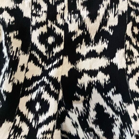 Gianni Bini Black White Ikat High Waisted Shorts XS - Picture 2 of 6